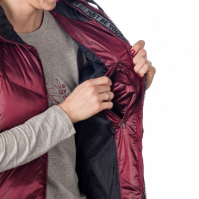 Dámska zateplená vesta voľnočasová ROSEMARY 17