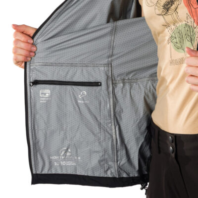 Dámska nepremokavá multišportová bunda zbaliteľná 2.5L NORTHKITPRO1 4