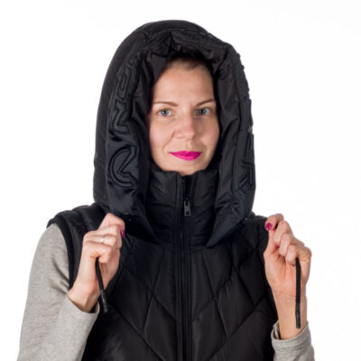 Dámska zateplená vesta v trendy štýle VELDA 14